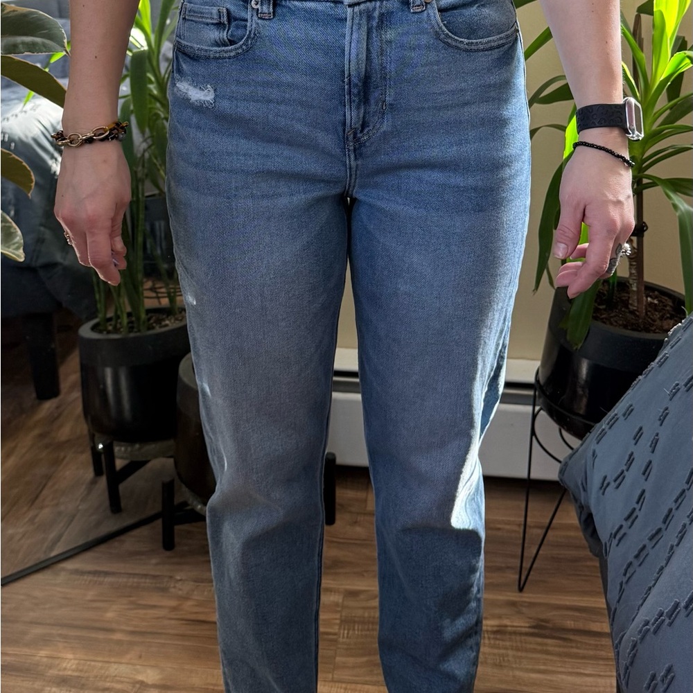 American Eagle Outfitters Light Blue Straight Leg Jeans